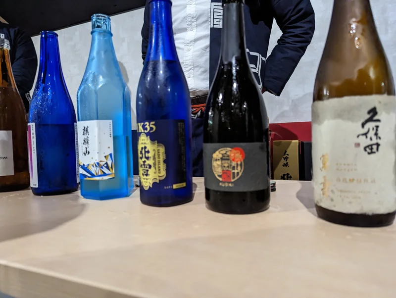会場に並ぶ豪華な日本酒