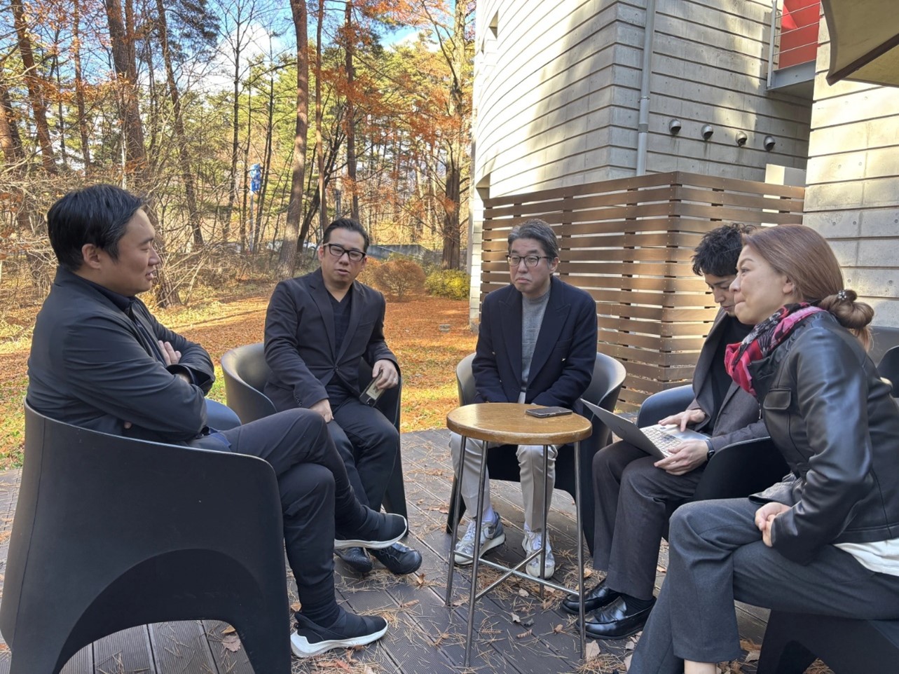 優勝チーム決めの審議の様子