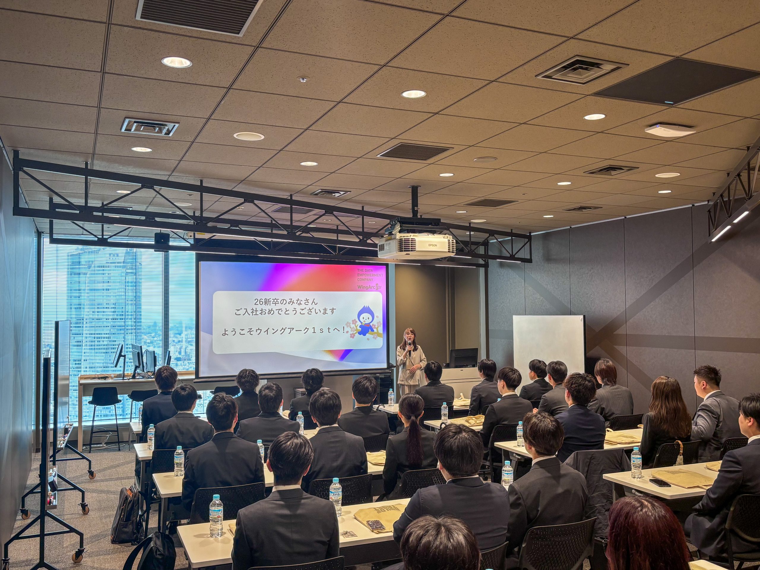 入社式オリエンテーションの様子